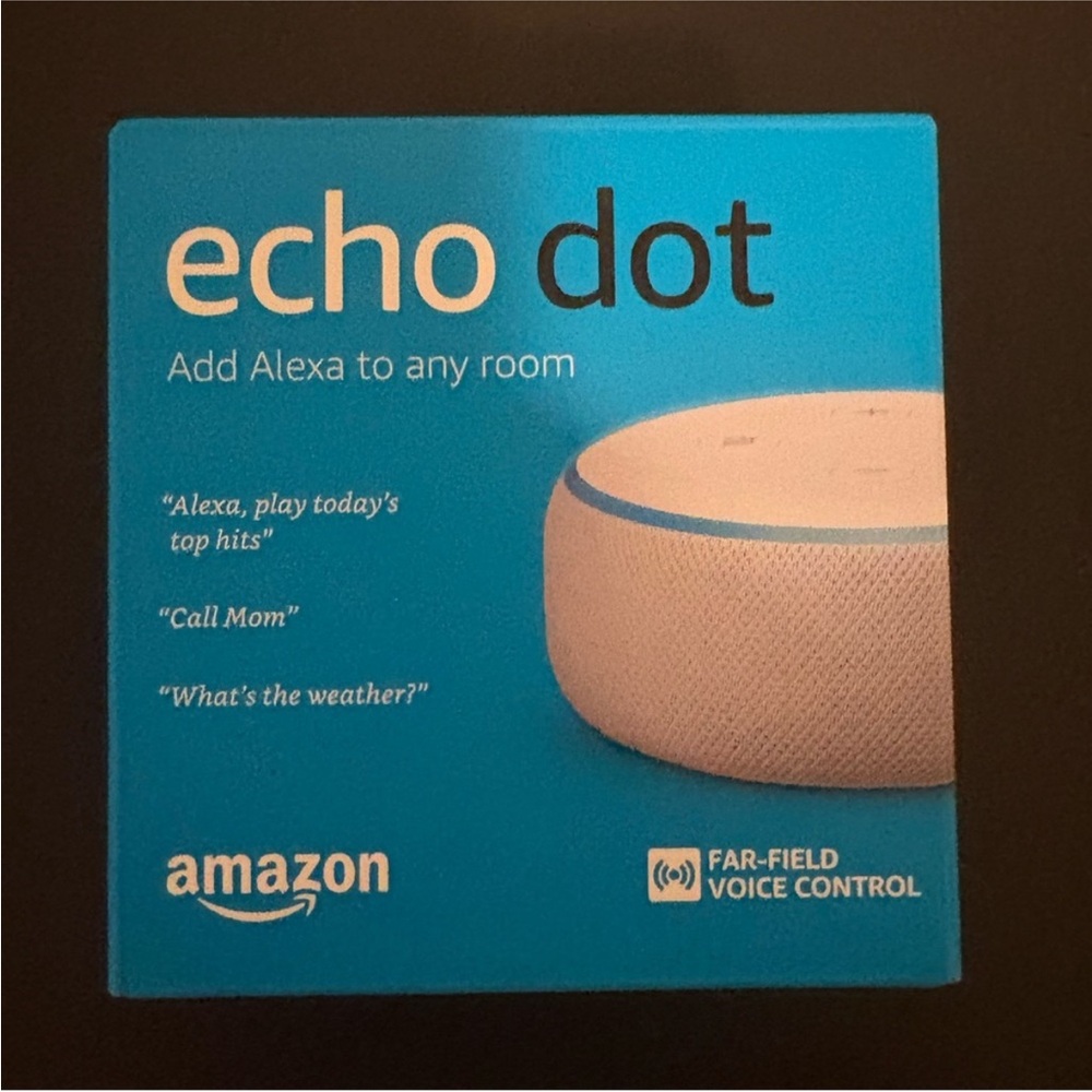 Brand New Amazon Alexa echo dot white puck